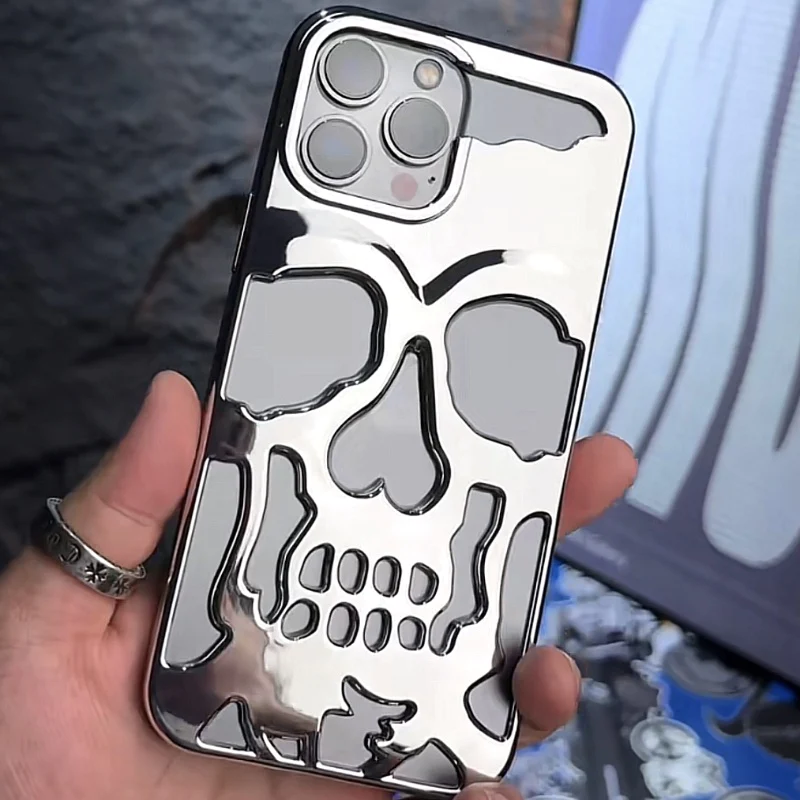 iPhone 14 Pro Hollow Skull Design Case